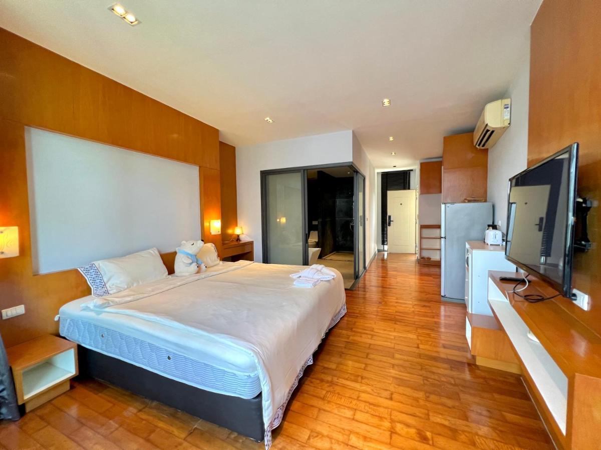 Icon Park Phuket Condo Esterno foto