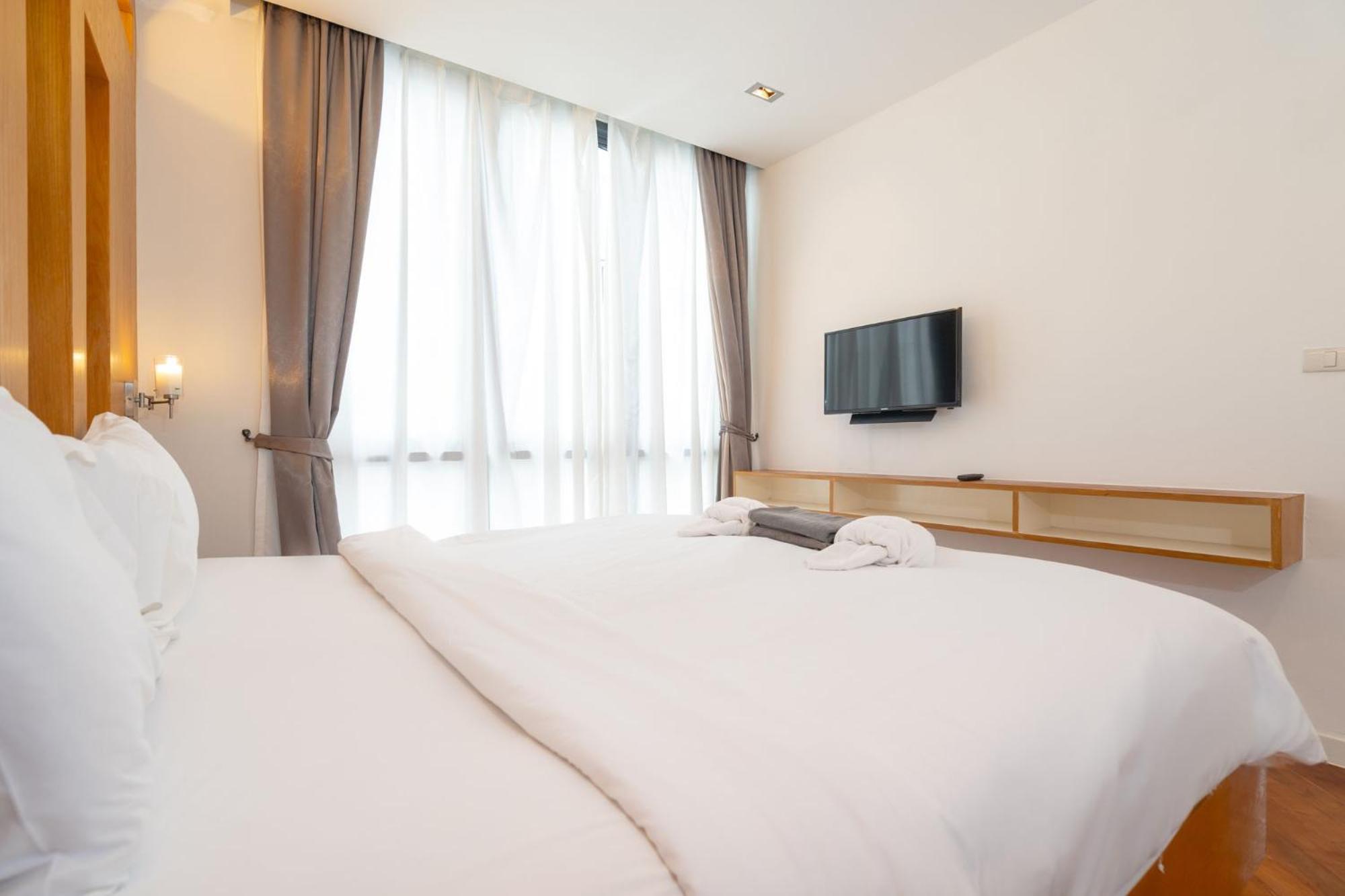 Icon Park Phuket Condo Esterno foto