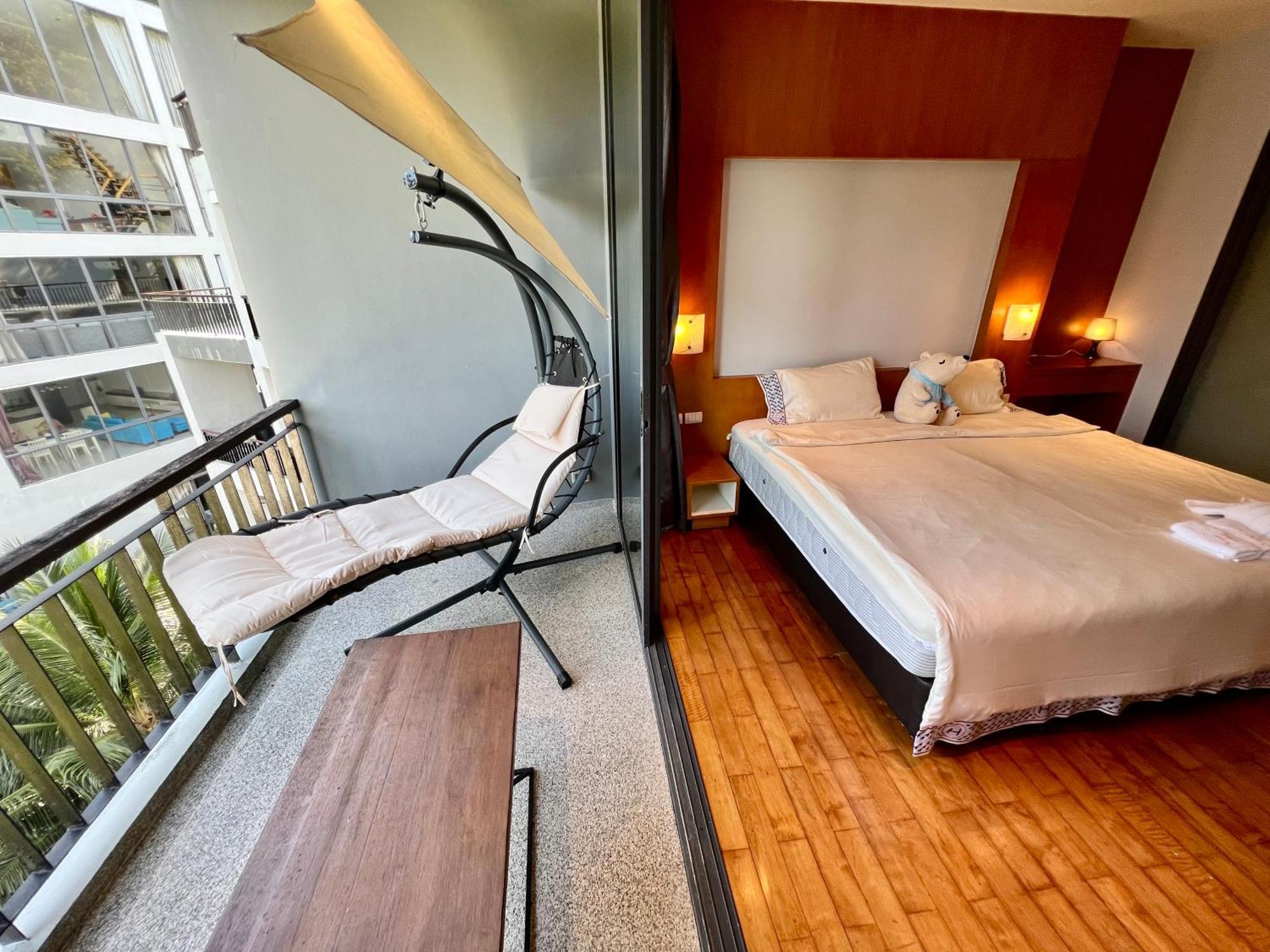 Icon Park Phuket Condo Esterno foto