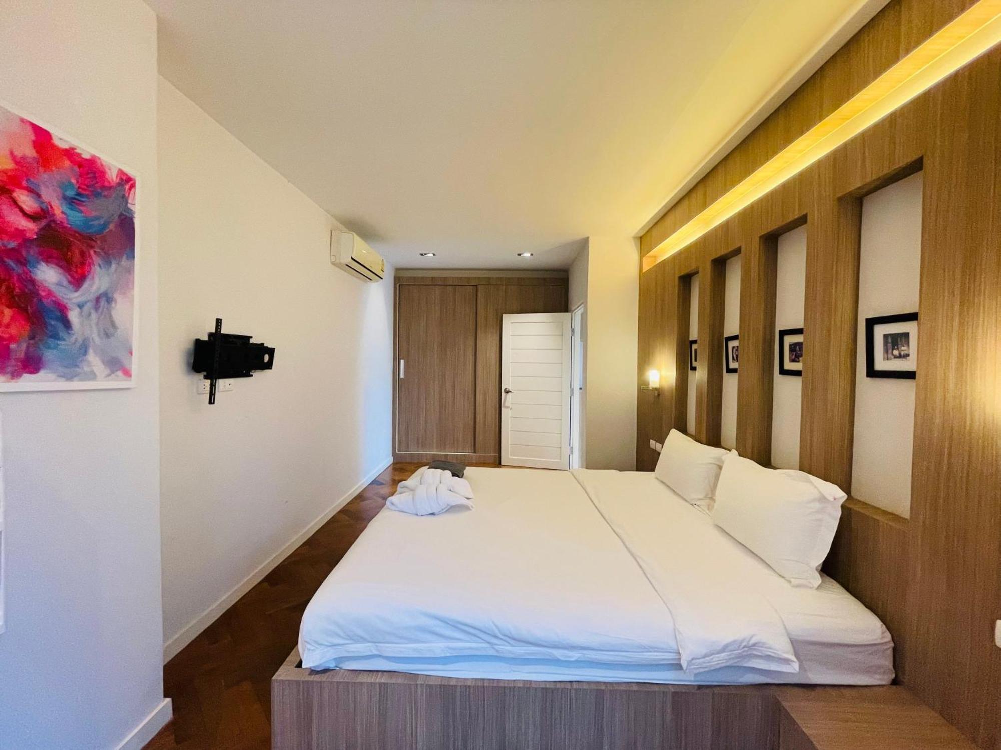 Icon Park Phuket Condo Esterno foto