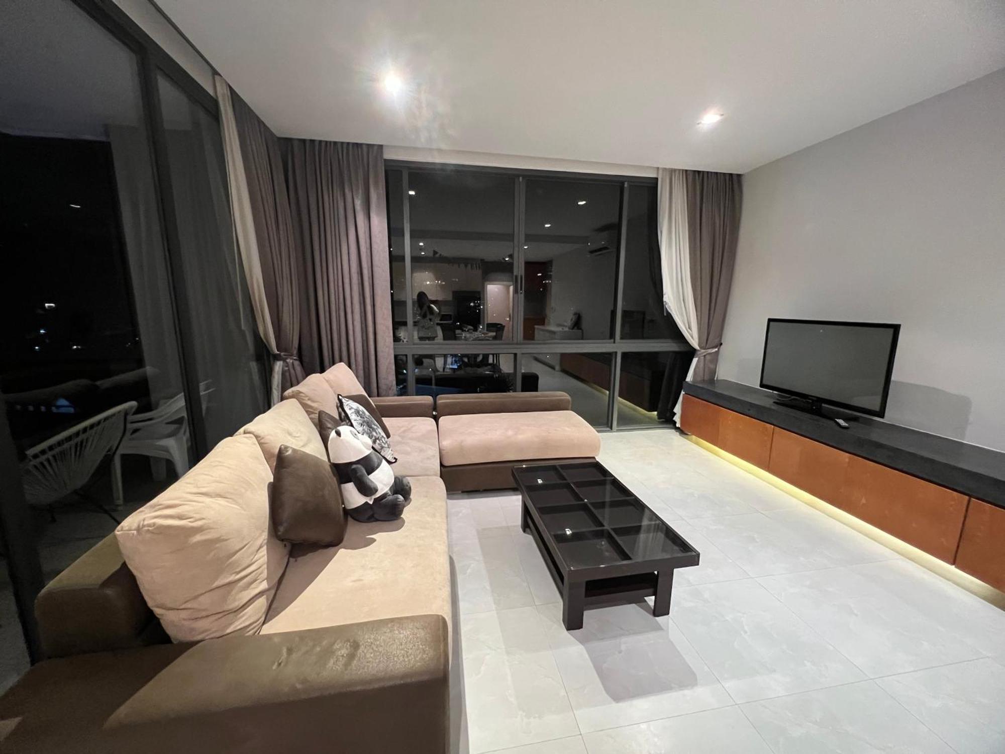 Icon Park Phuket Condo Esterno foto